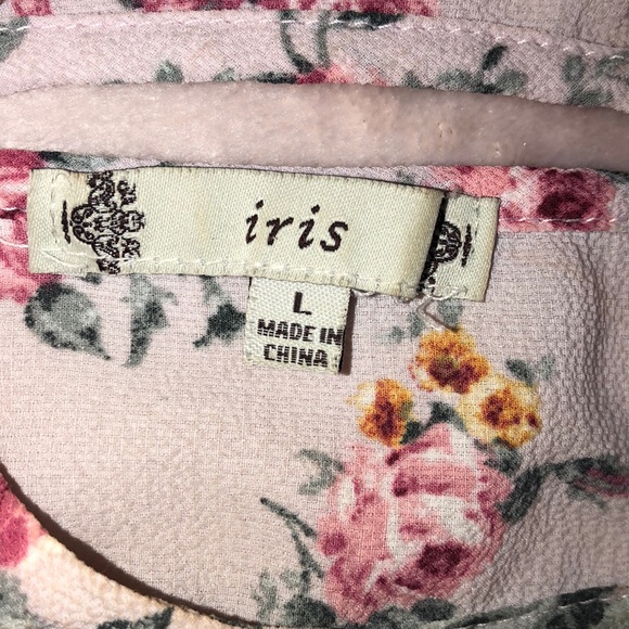 Iris Brand Floral Pink Blouse - Picture 4 of 4